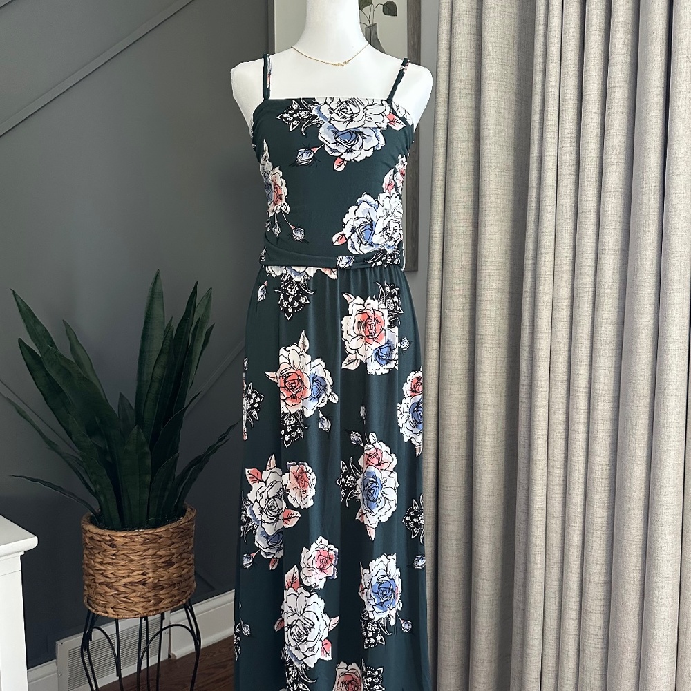Maurices Green Floral Bohemian Asymmetrical Maxi Dress Size Small NWT